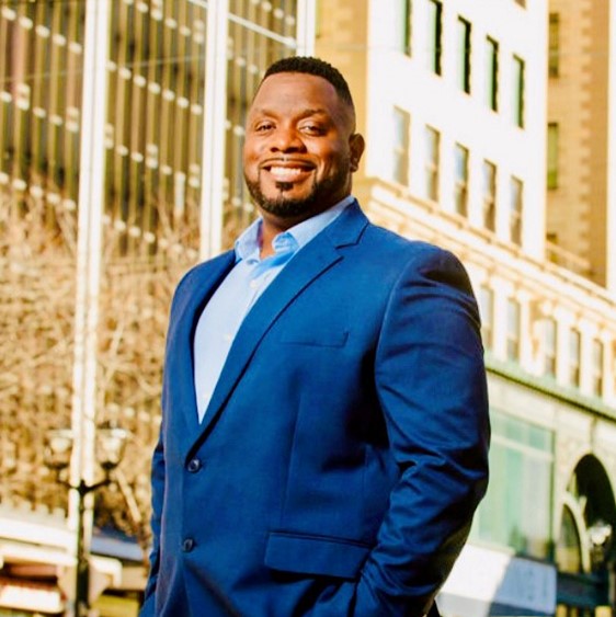 PR_Eberl_MorrisHire_Photo_HighRes